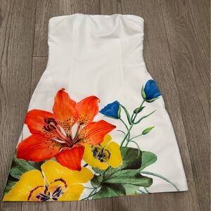 Runaway The Label - PRIMROSE MINI DRESS - WHITE FLOWER